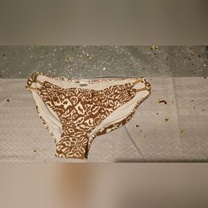 Diane Von Furstenberg Animal Print Bikini  Bottom sz L NWOT